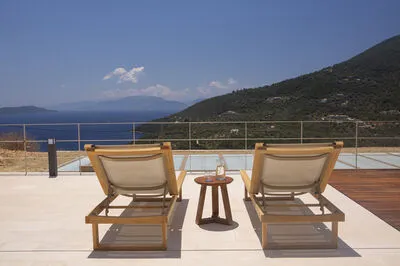 Luxury Cave Villa for 12 with Infinity Pool & Ionian Views (Δ)