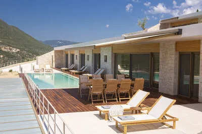 Luxury Cave Villa for 12 with Infinity Pool & Ionian Views (Δ)