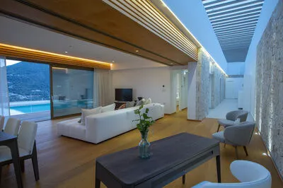 Luxury Cave Villa for 12 with Infinity Pool & Ionian Views (Δ)