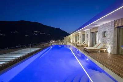 Luxury Cave Villa for 12 with Infinity Pool & Ionian Views (Δ)