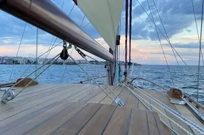 Unique wooden scooner luxury sailing yacht for up to 10pp