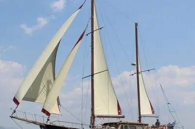 Unique wooden scooner luxury sailing yacht for up to 10pp
