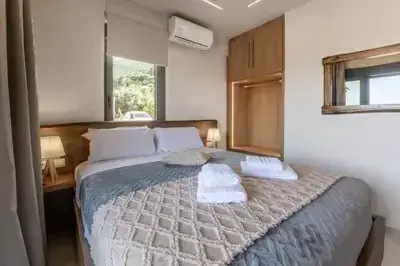 Modern Apartment 6 with Sea view