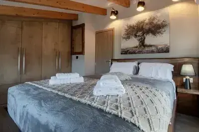 Modern two level Suite 5 with Sea view