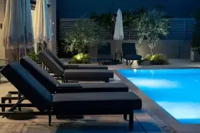 Modern two level Suite 5 with Sea view