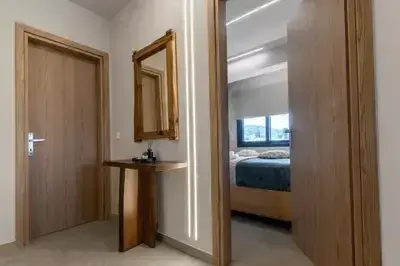 Modern two level Suite 5 with Sea view