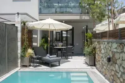 A Chic Two-Level Suite 2 in the Heart of Meganisi