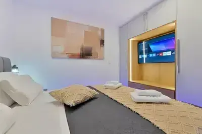 A Chic Two-Level Suite 2 in the Heart of Meganisi