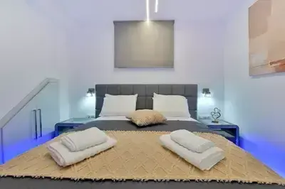 A Chic Two-Level Suite 2 in the Heart of Meganisi