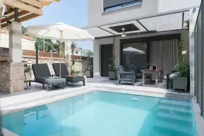 Elegant Two-Level Suite 4 with Contemporary Comfort in Meganisi