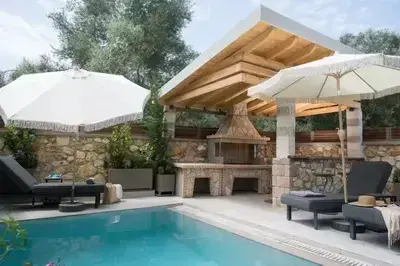 Elegant Two-Level Suite 4 with Contemporary Comfort in Meganisi