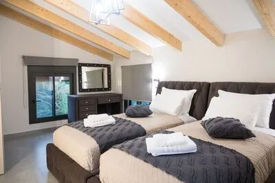 Luxury 5-Bedroom Villa in Meganisi with Pool & Jacuzzi