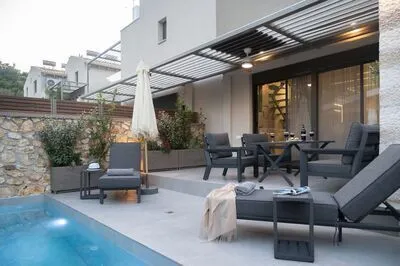 Luxury 5-Bedroom Villa in Meganisi with Pool & Jacuzzi