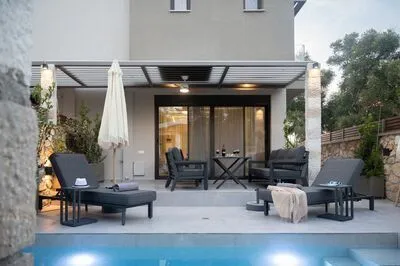 Luxury 5-Bedroom Villa in Meganisi with Pool & Jacuzzi