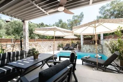 Luxury 5-Bedroom Villa in Meganisi with Pool & Jacuzzi