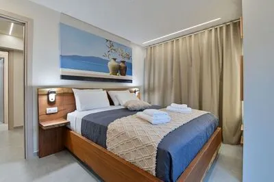 Luxury 5-Bedroom Villa in Meganisi with Pool & Jacuzzi