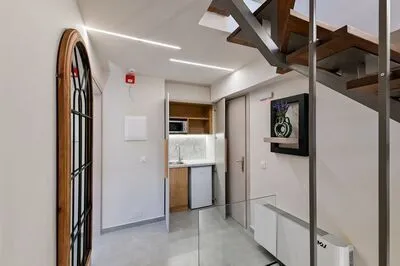 Luxury 5-Bedroom Villa in Meganisi with Pool & Jacuzzi