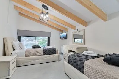 Luxury 5-Bedroom Villa in Meganisi with Pool & Jacuzzi