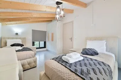 Luxury 5-Bedroom Villa in Meganisi with Pool & Jacuzzi