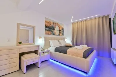 Luxury 5-Bedroom Villa in Meganisi with Pool & Jacuzzi
