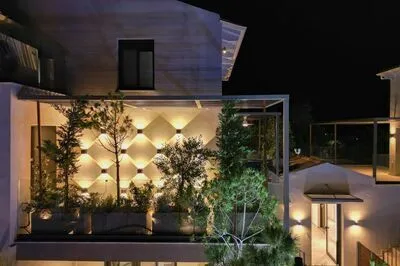 Relaxing 3-Bedroom Suite 6 with Jaccuzi by Vathi Harbor