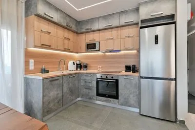 Luxury 3-Bedroom Retreat Suite 5 with Pool in Meganisi