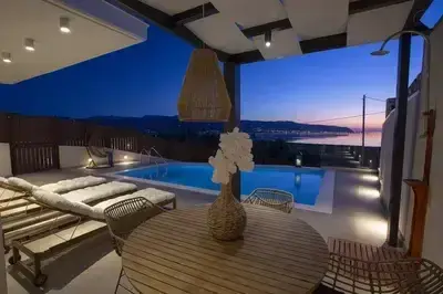 Ampolia Villas - Luxury Villa Dioni - Live beyond the ordinary!