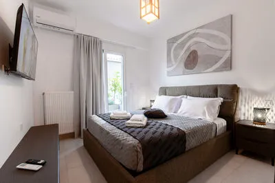 Suite 1 – A Peaceful Hillside Retreat with Partial Gulf Views