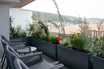 Suite 1 – A Peaceful Hillside Retreat with Partial Gulf Views