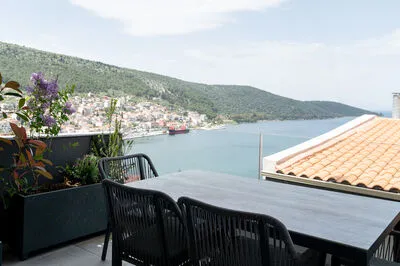 Suite 2 – A Two-Level Sanctuary Overlooking the Ambracian Gulf