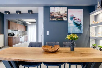 Suite 3 – A Two-Level Haven of Elegance with Captivating Gulf Views