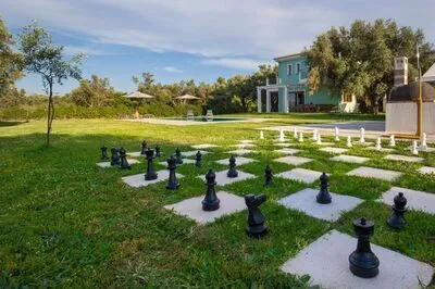 Secluded Villa Asprolià with salt water pool & large garden, close to town.