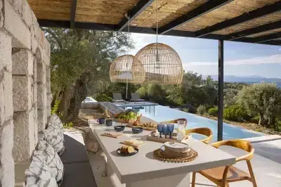 Nina’s Summer House – A Brand-New Seaview Sanctuary of Elegance