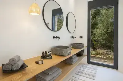 Nina’s Summer House – A Brand-New Seaview Sanctuary of Elegance