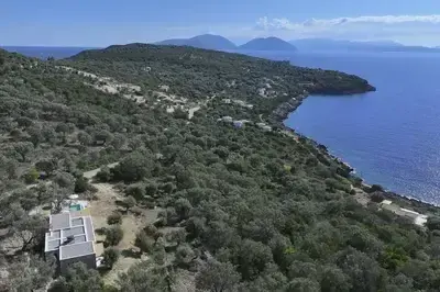 Nina’s Summer House – A Brand-New Seaview Sanctuary of Elegance