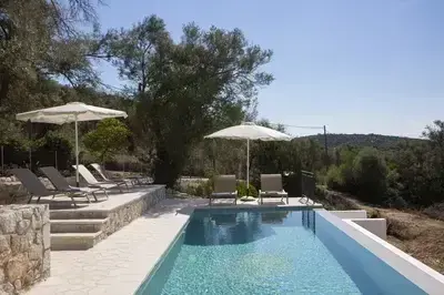 Nina’s Summer House – A Brand-New Seaview Sanctuary of Elegance