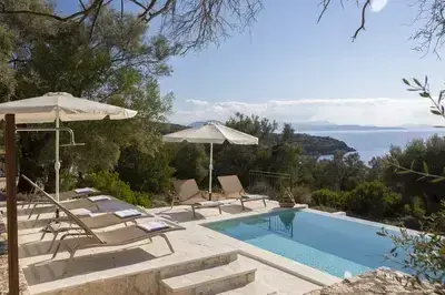 Nina’s Summer House – A Brand-New Seaview Sanctuary of Elegance
