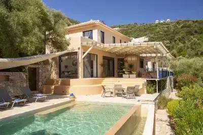 Villa Sivota, Exclusive Villa on the Beach with 99" Underground Cinema