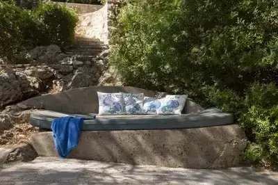 Villa Sivota, Exclusive Villa on the Beach with 99" Underground Cinema