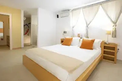 Villa Sivota, Exclusive Villa on the Beach with 99" Underground Cinema