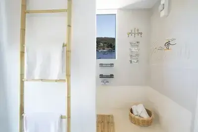 Villa Sivota, Exclusive Villa on the Beach with 99" Underground Cinema