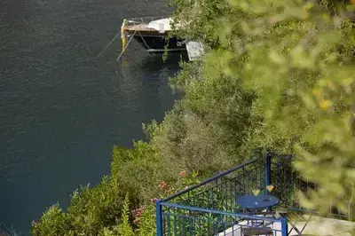 Villa Sivota, Exclusive Villa on the Beach with 99" Underground Cinema
