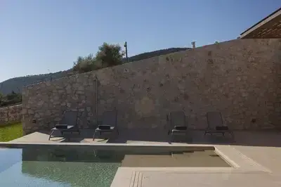 Amber by the sea – Elegant Villa with amazing view and XLarge Infinity Pool
