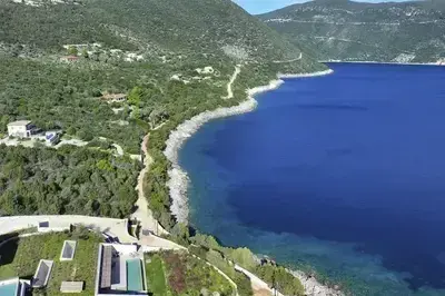 Amber by the sea – Elegant Villa with amazing view and XLarge Infinity Pool