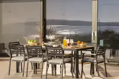 Amber by the sea – Elegant Villa with amazing view and XLarge Infinity Pool