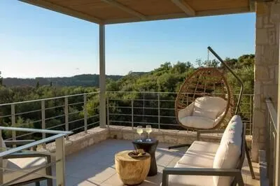 Hyades Villa A – A Serene Luxury Retreat near Agios Nikitas village