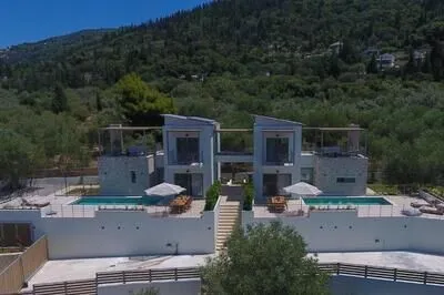 Hyades Villa B – A Premier Luxury Getaway near Kathisma beach