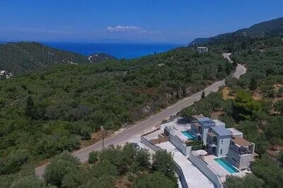 Hyades Villa B – A Premier Luxury Getaway near Kathisma beach