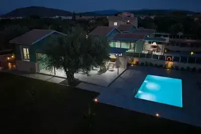 Halipoma Villa Laertes into Lefkada town and close to Ai Giannis beach