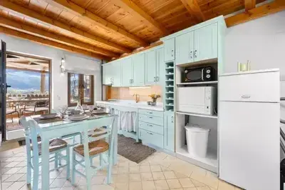Myrtillo I Luxury Traditional House